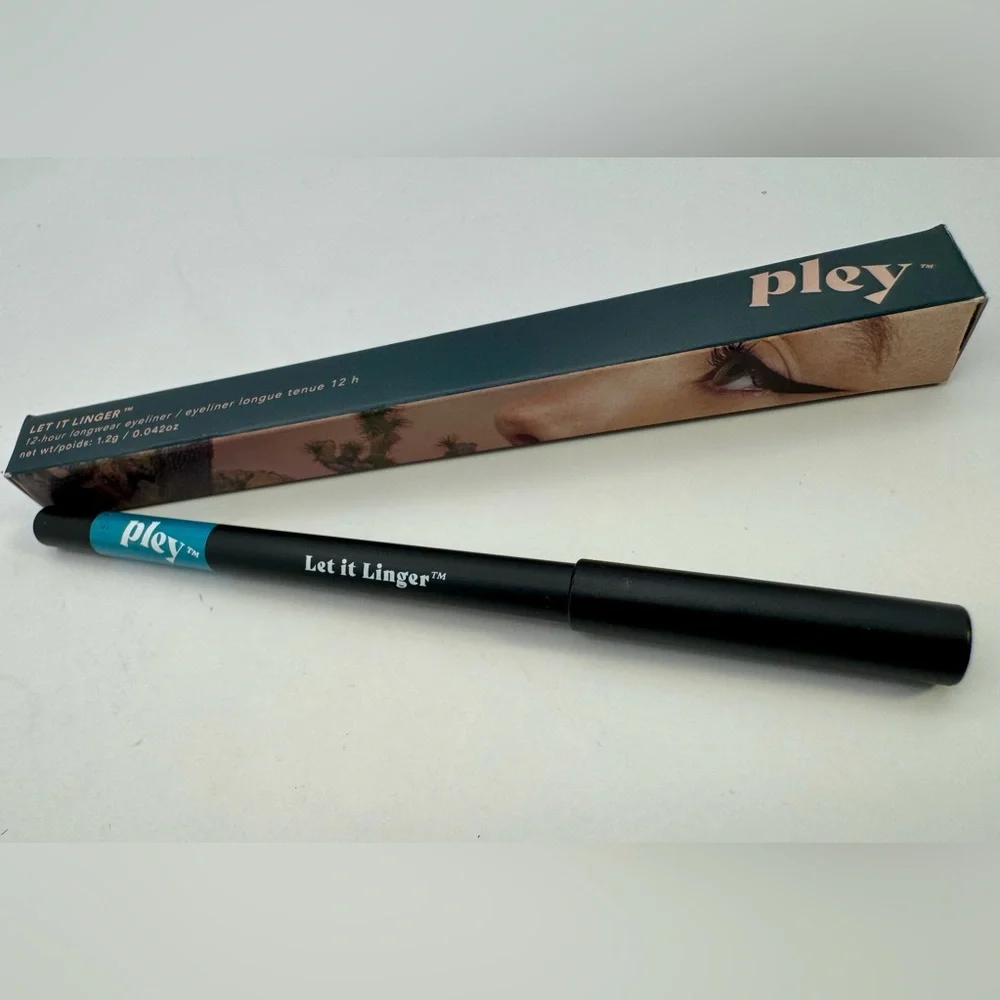 Pley Let it Linger 12-hour Longwear Eyeliner - Cyber Fairy (Bright Turquoise)